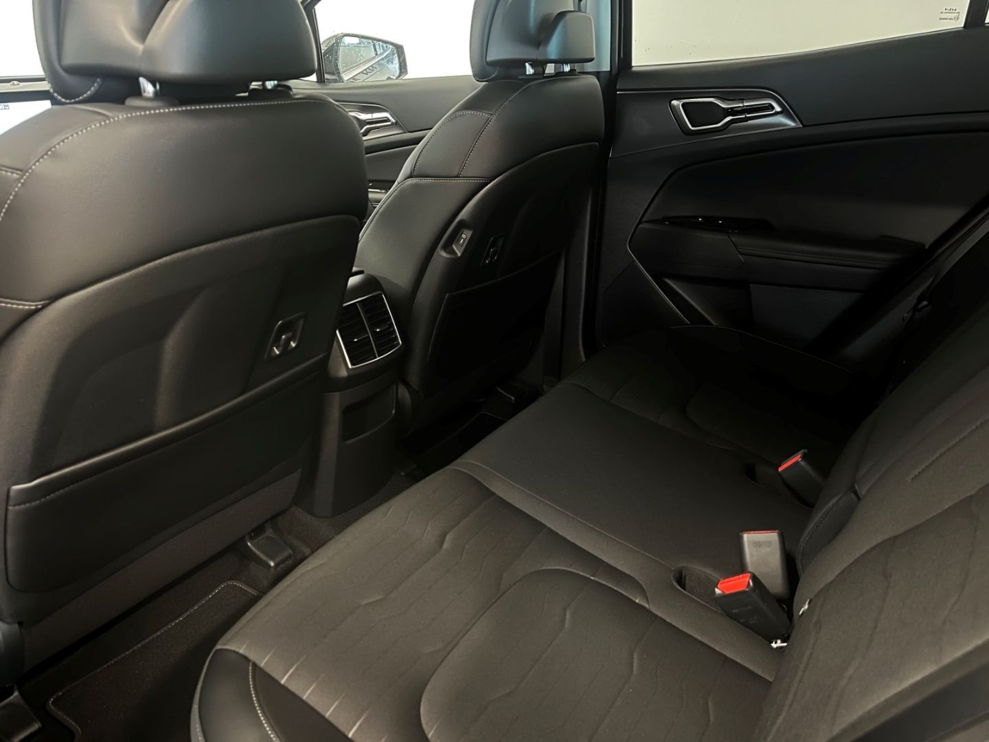 Fahrzeugabbildung Kia Sportage Spirit 1.6 T-GDI 48 V P5 Paket P3 Paket