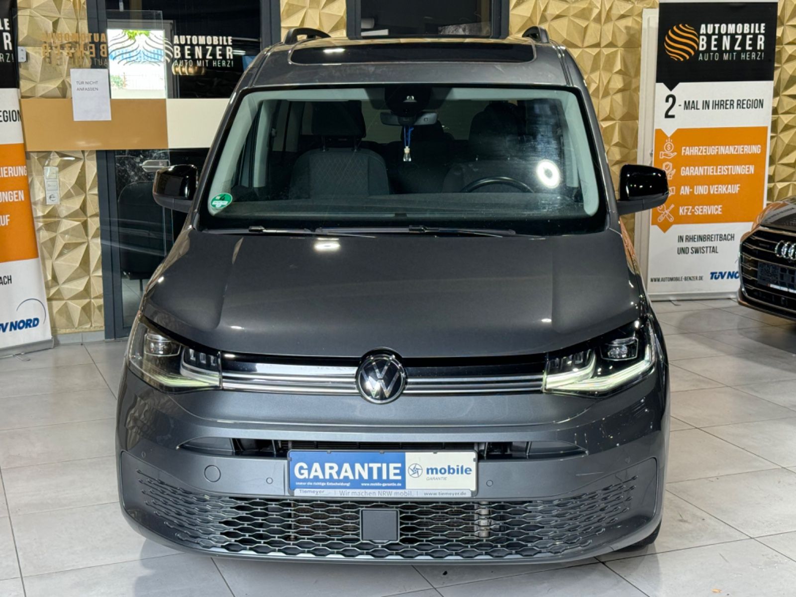 Fahrzeugabbildung Volkswagen Caddy Move//PANORAMA//KAMERA//NAVI//APPLE//SHZ