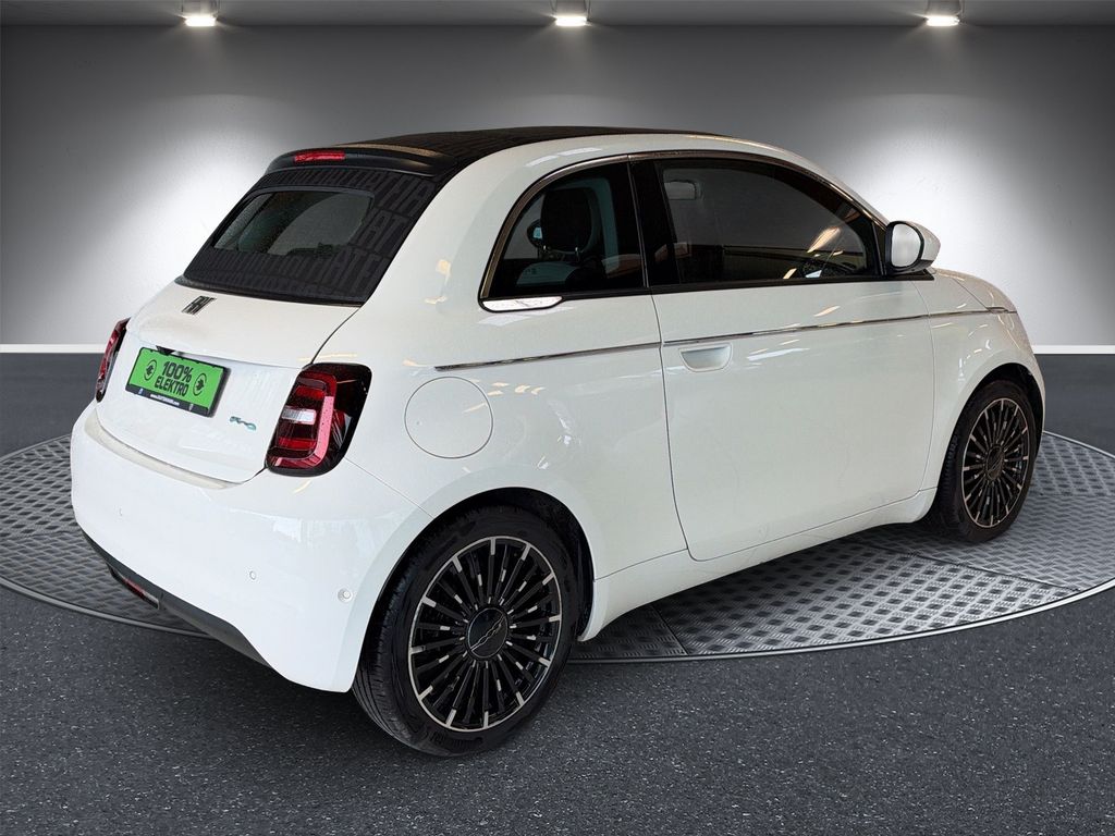 Fiat 500 100% Elektro Leder-Kamera-Faltdach – Bild 5 von 16