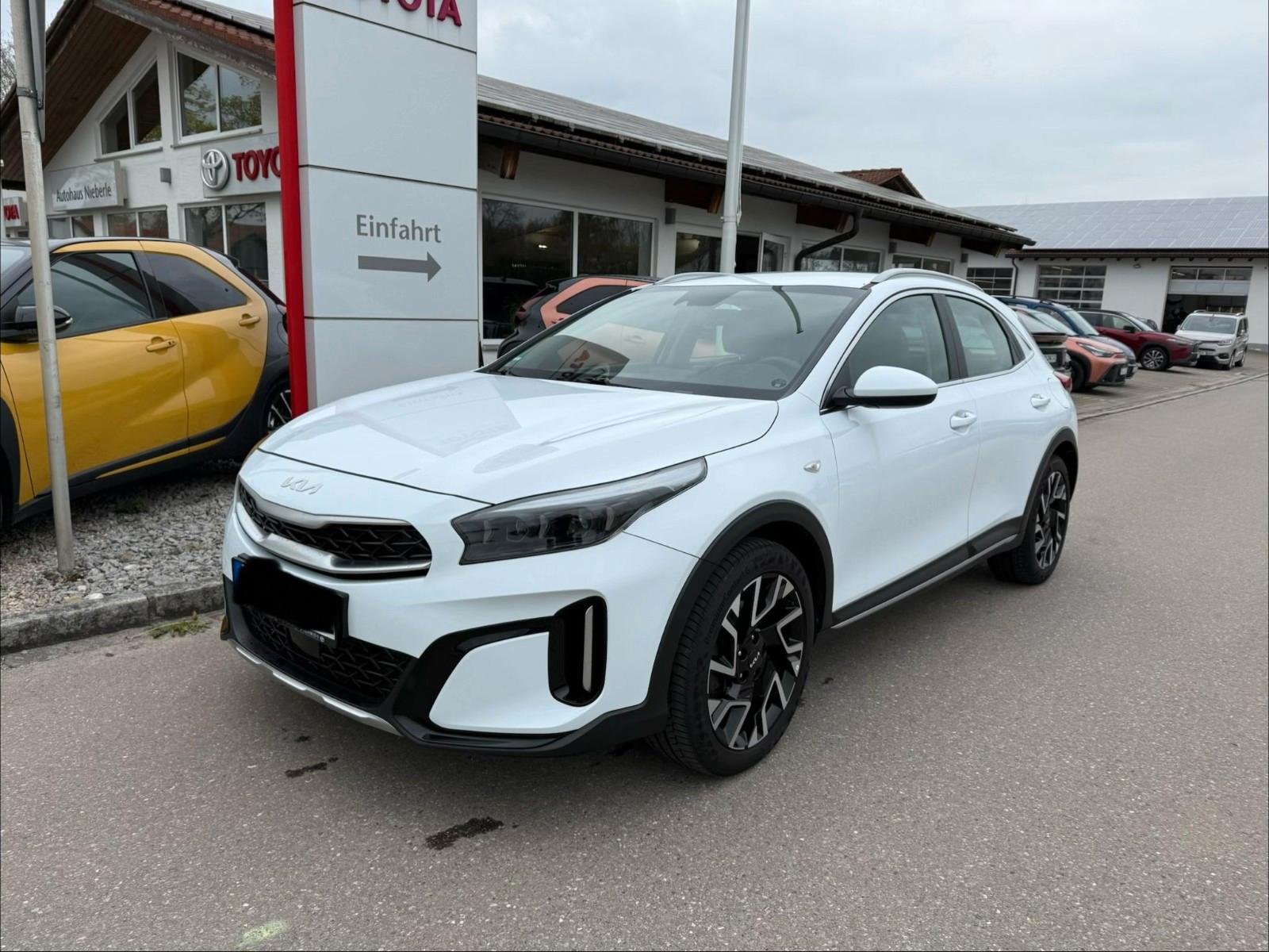 Kia XCeed 1,5l Vision DCT*Kamera,1.Hand,CarPlay,Navi