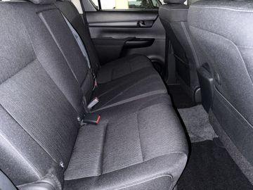 Toyota Hilux - 11