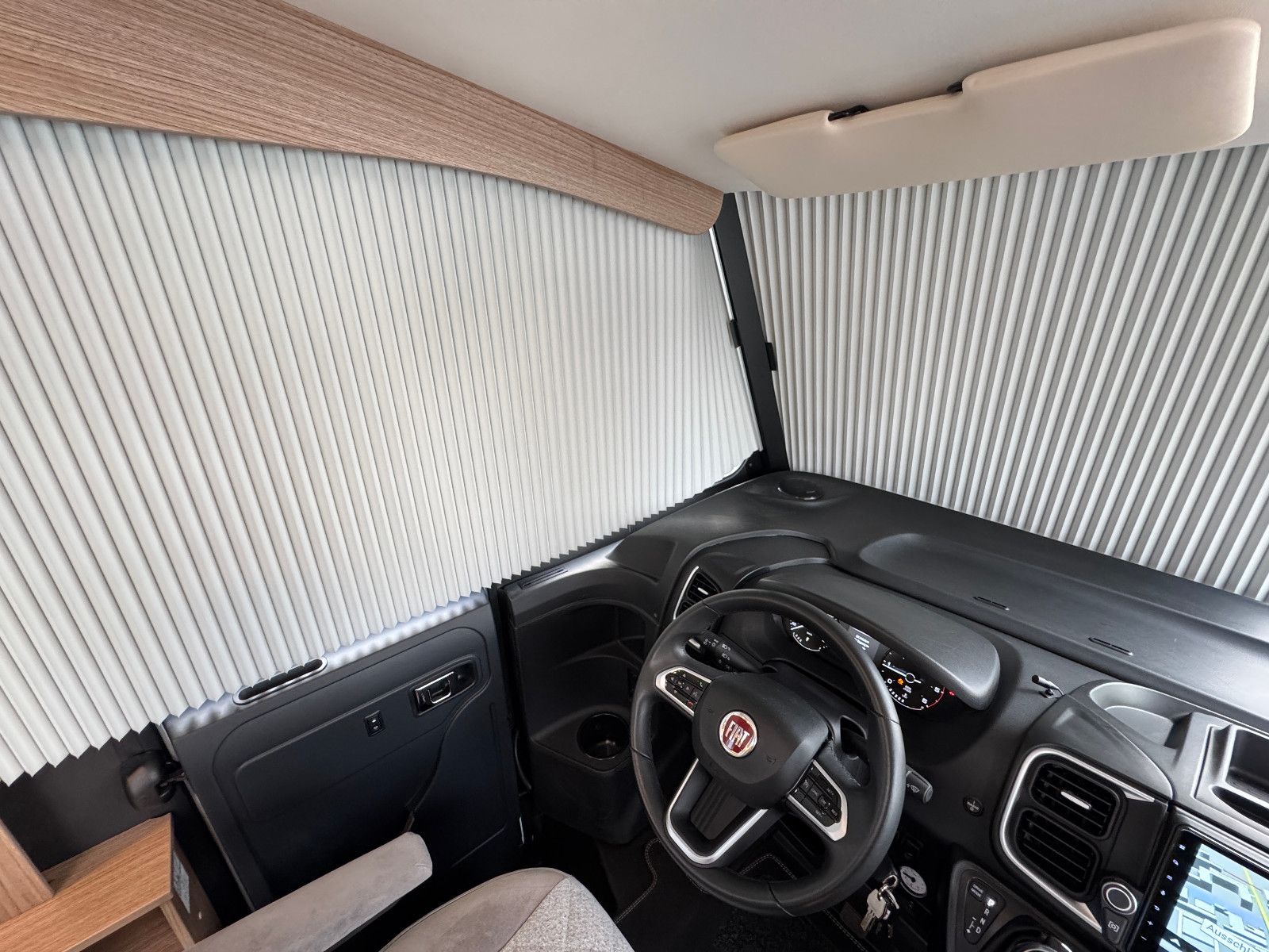 Fahrzeugabbildung Carado i 338 EDITION 15 4.0 T AUTOMATIK LUFTFEDERUNG 1H