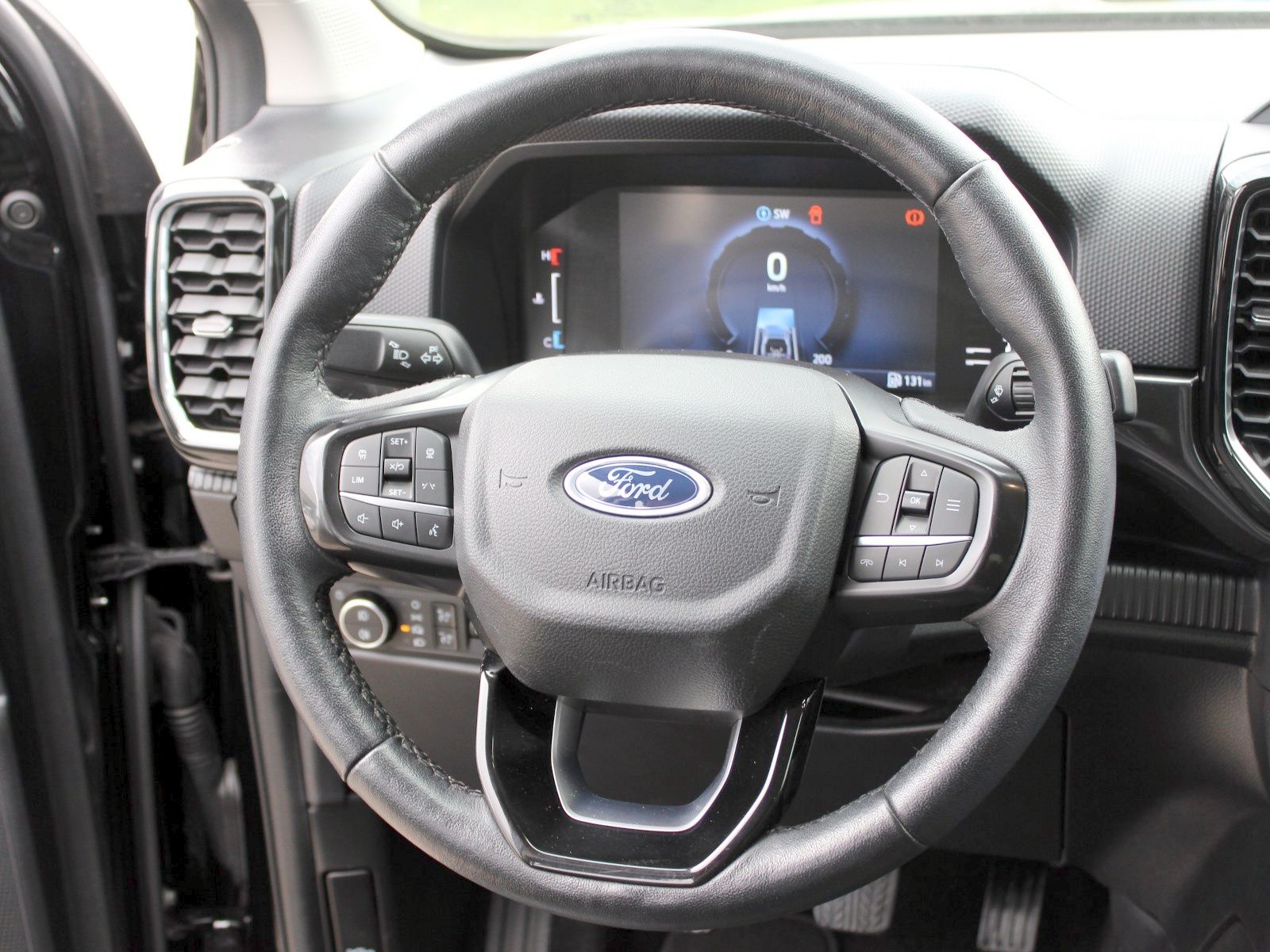 Fahrzeugabbildung Ford Ranger Limited 4x4 Doppelkabine 2,0 EcoBlue