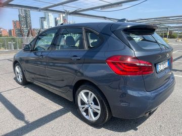BMW 218 Active Tourer - 10