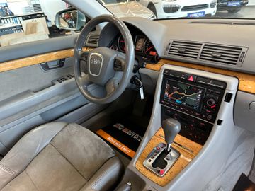 MYAUTOCENTER – Gebraucht- und Jahreswagen mit Werkstattservice in Pfaffenhofen Audi A4 Avant 3.0 TDI quattro *Navi*Klima*