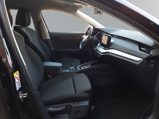 Fahrzeugabbildung Skoda Octavia Combi Clever 2.0TDI DSG AHK Navi Kamera