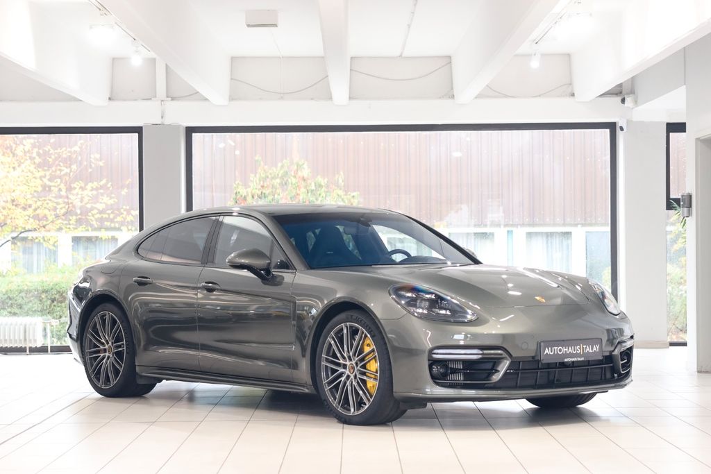 Image of Porsche Panamera