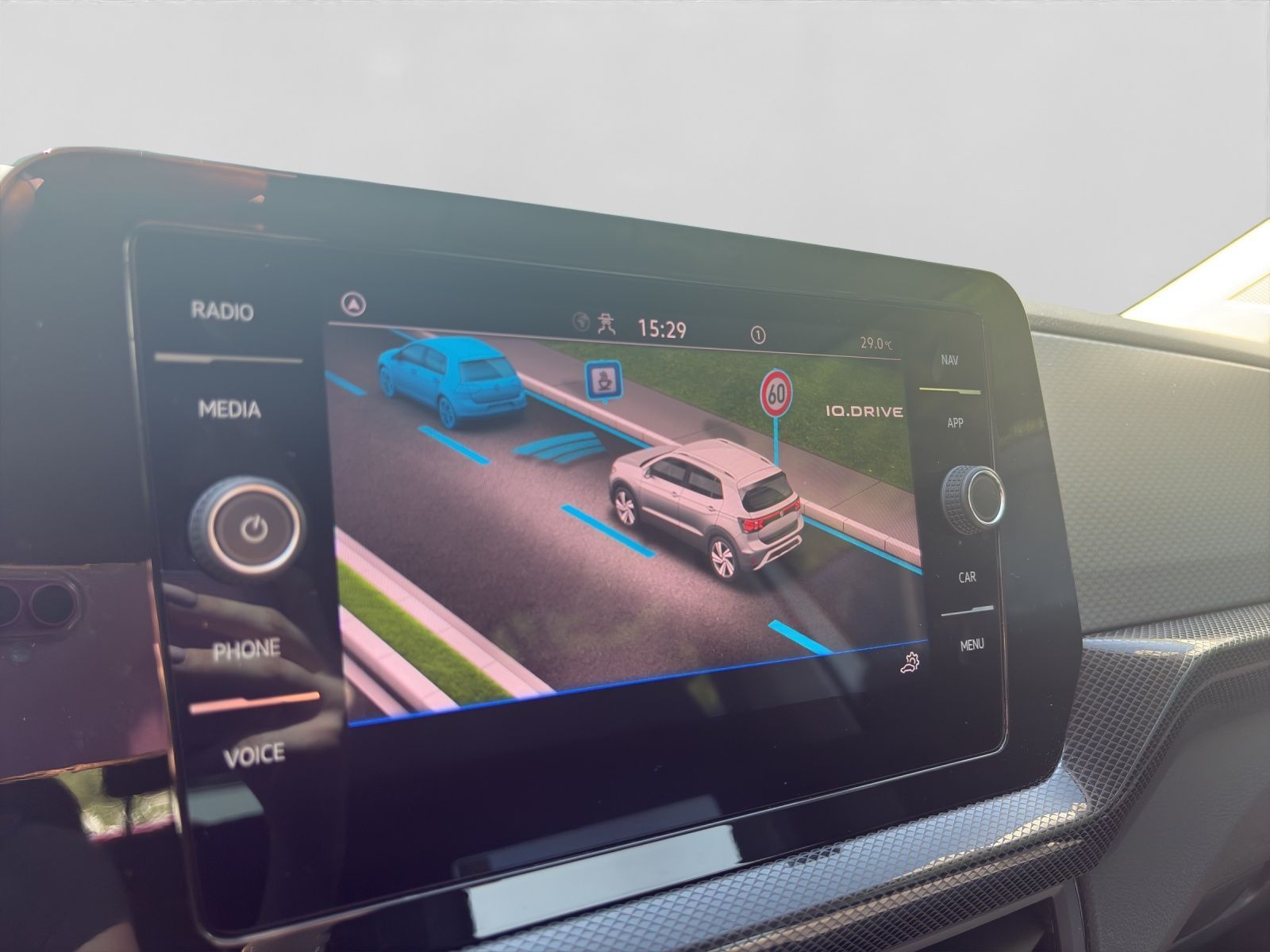 Volkswagen T-Cross - Bild 14
