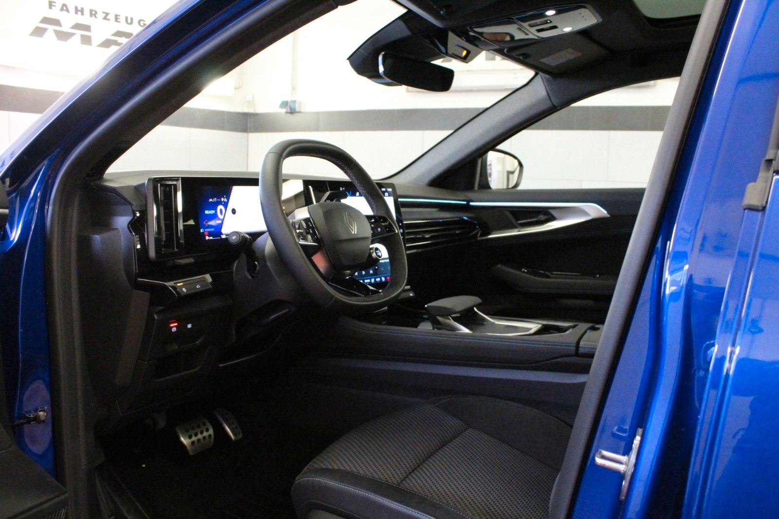 Fahrzeugabbildung Renault Austral E-Tech Full Hybrid 200 Techno Esprit Alp