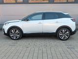 Peugeot 3008 HYBRID4 300 e-EAT8 GT | AWD | Focal | Pano - Peugeot 3008 Hybrid (/Elektro) Hybrid4 mit Benzin-Antrieb
