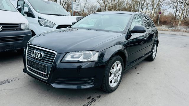 Audi A3 Automatik Sportback 1.8 TFSI Ambiente Navi