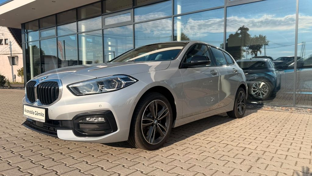 BMW 120 d xDrive SPORT/RFK/SPORTSITZ/NAVI/LED/DAB, Bild 1