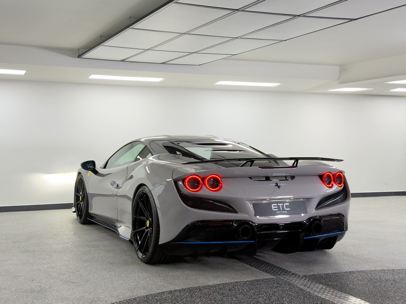 Ferrari F8 TRIBUTO*NOVITEC*1 OF 1 Limited Edition* foto 9