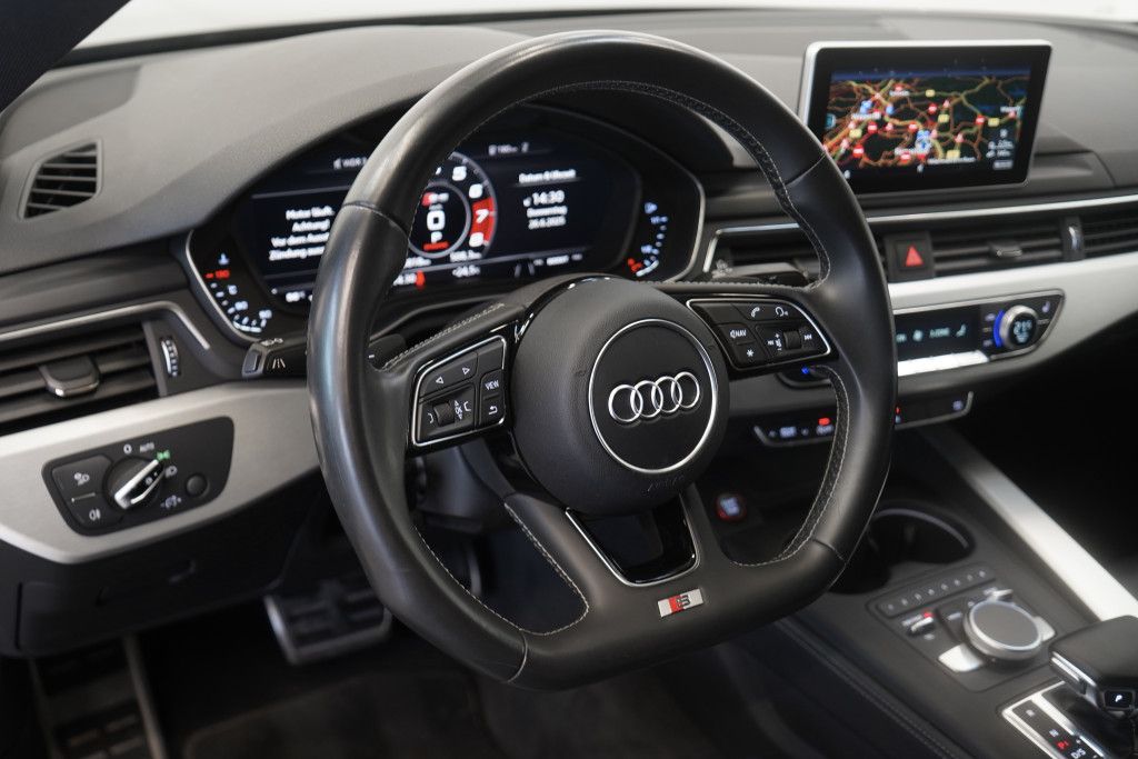 Audi S5