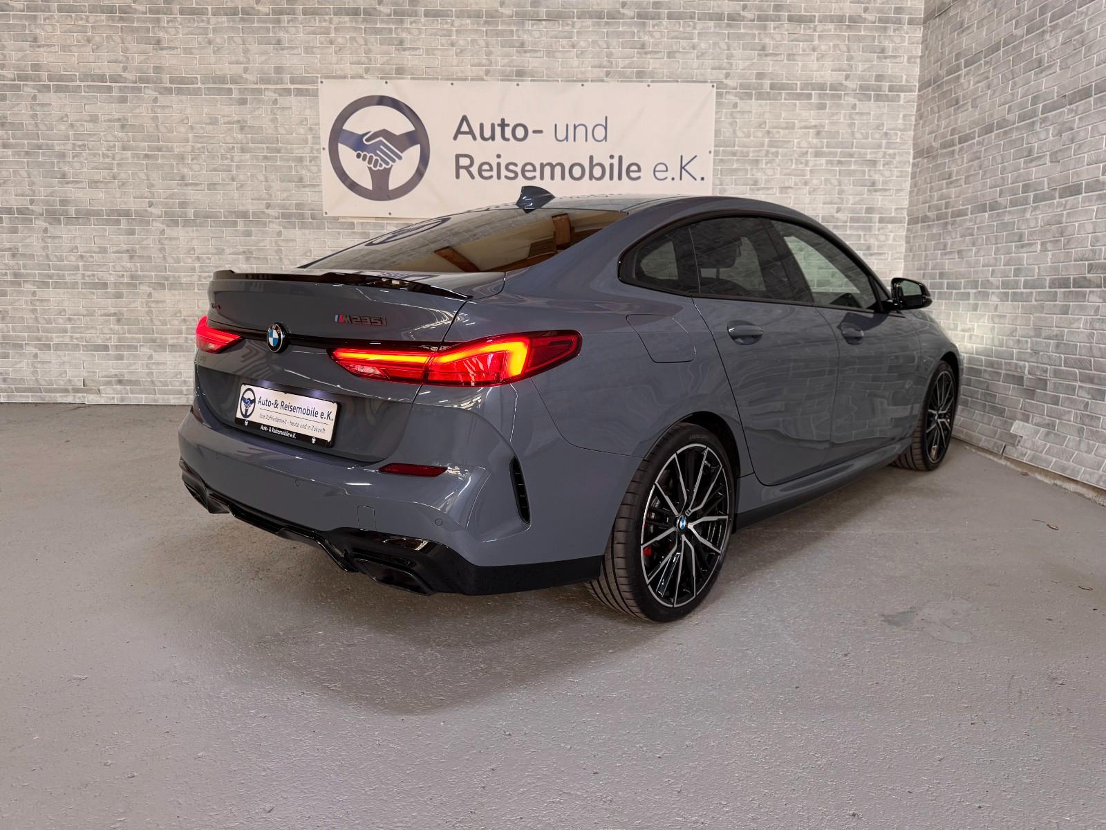 BMW M235i xDrive/PERFORMANCE M/19 Zoll /LED/AMBIENTE