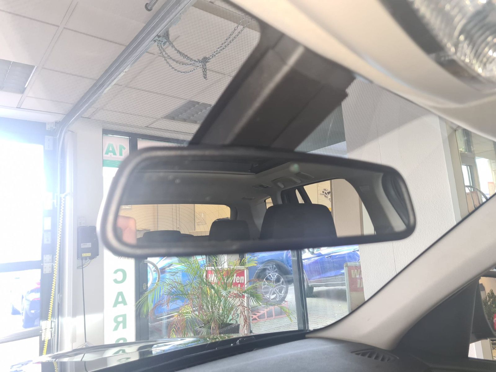 Fahrzeugabbildung BMW X3 xDrive 20 d Advantage / 1. Hand / PANO /