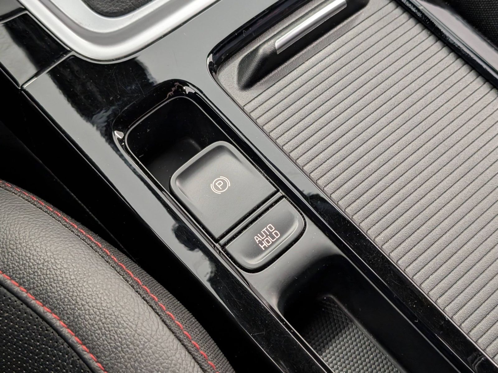 KIA cee'd Ceed 1.6 T-GDi GT DCT7 LED Navi ACC JBL – Bild 20
