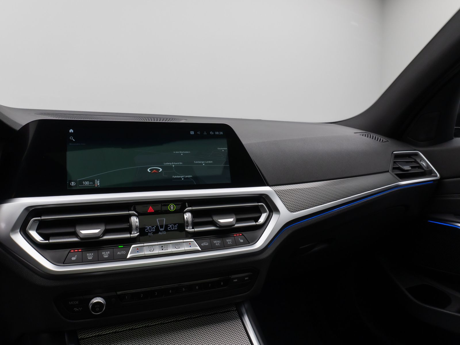 Fahrzeugabbildung BMW 320i M Sport Panorama Kamera Laser HiFi Komfort