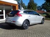 Volvo V40 T2 Momentum #volvocars #madebymerten - Volvo Gebrauchtwagen in Bremen