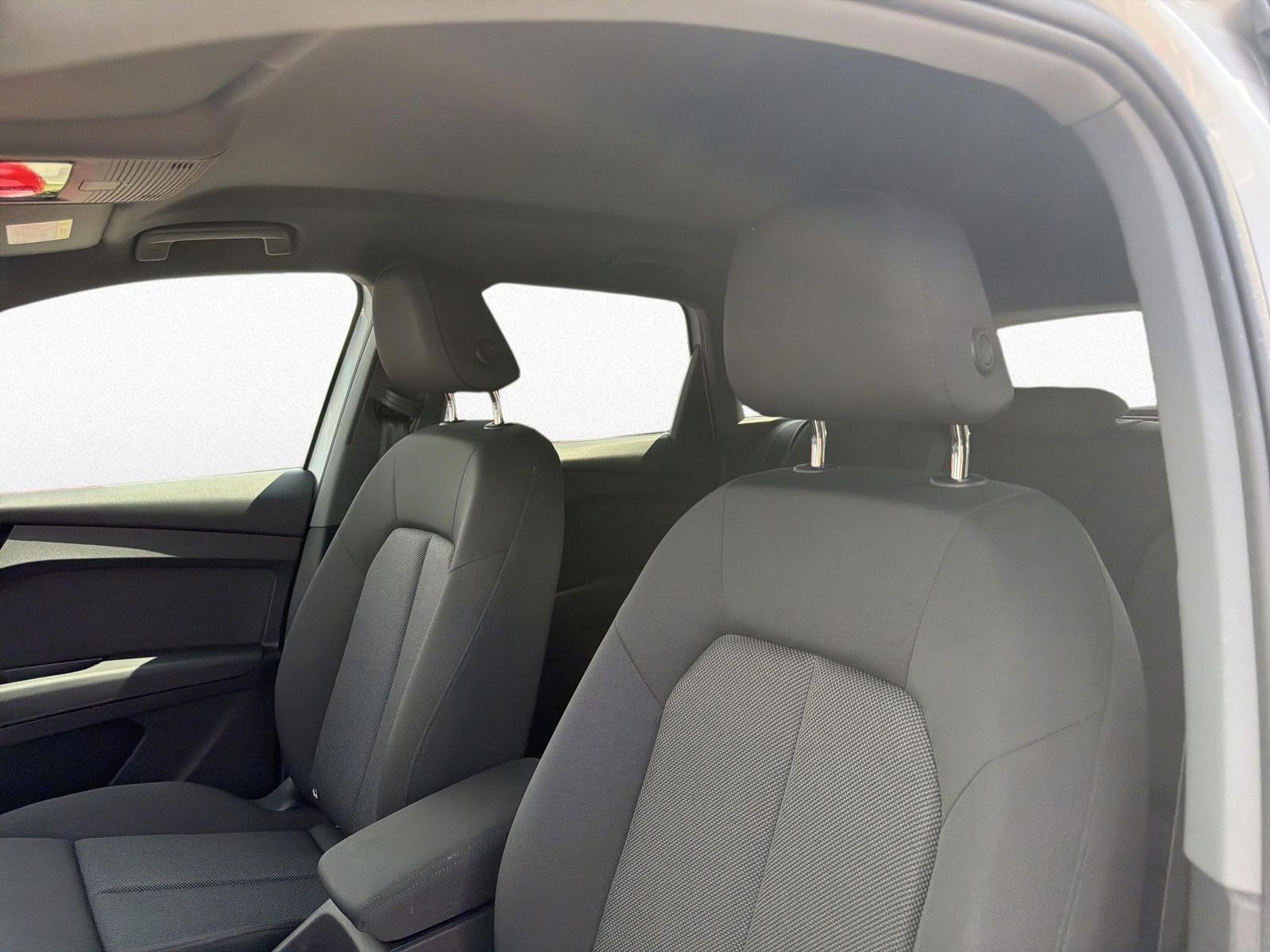 Audi Q4 e-tron 45 quattro NAVI - Assistenzpaket plus foto 9