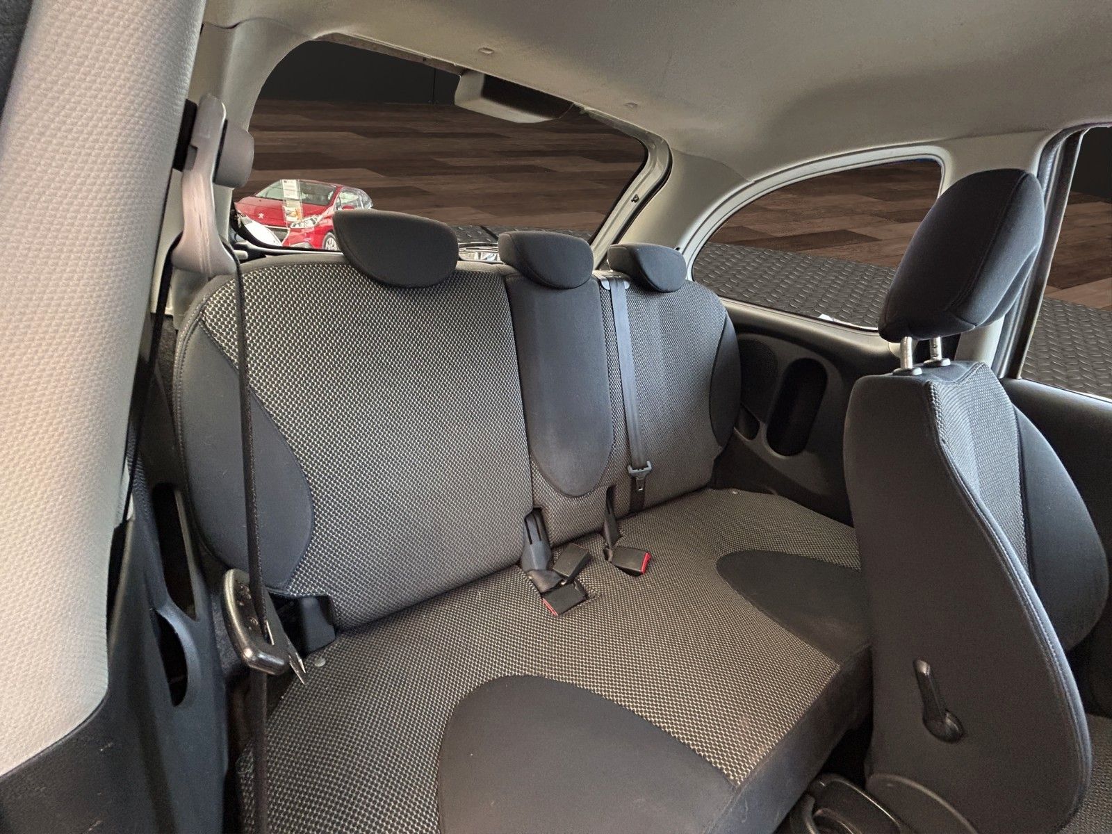 Fahrzeugabbildung Nissan Micra More/Klima/Tempomat/Tüv Neu /1.Hand