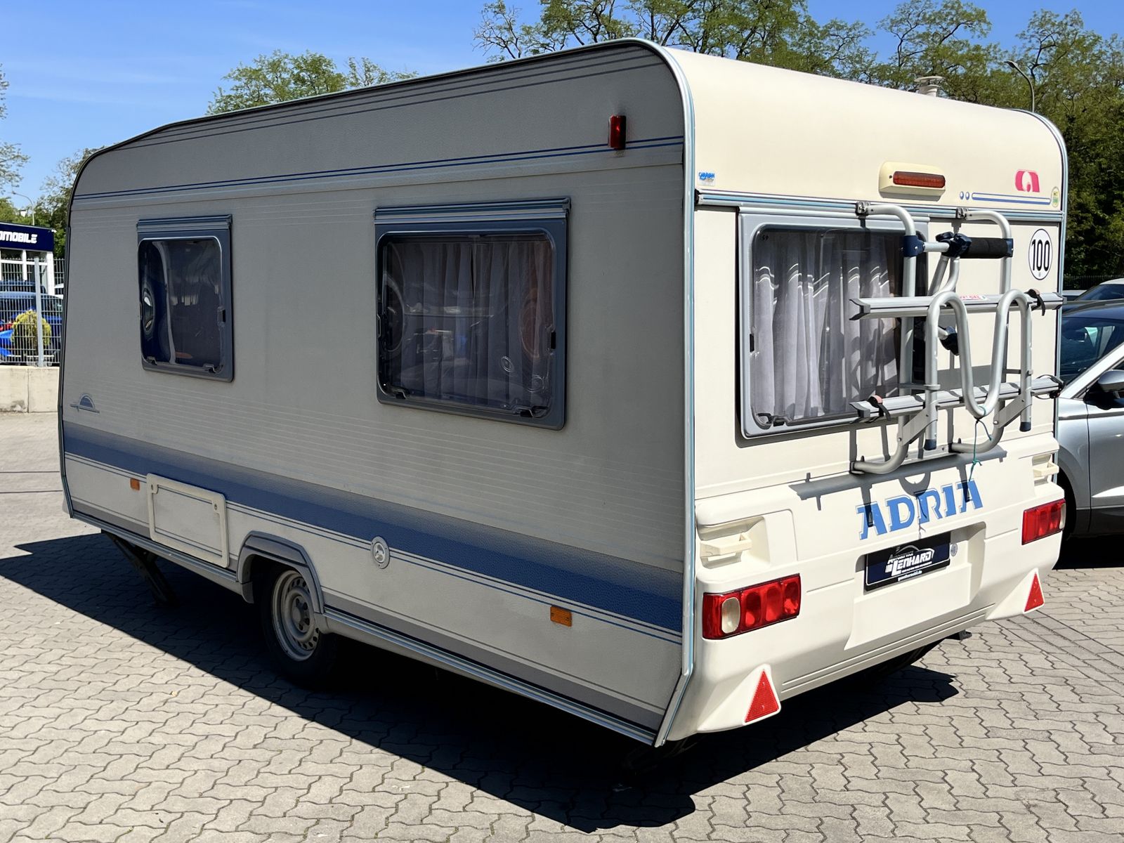 Fahrzeugabbildung Adria 432 PX ***Guter Zustand - Vorzelt - inkl. Zubehö