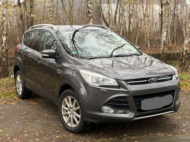 Ford Kuga Titanium 2.0 TDCI 179 PS Allrad