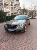 Mercedes-Benz Auto Mercedes Benz - Mercedes-Benz 300 in Frankfurt (Main)