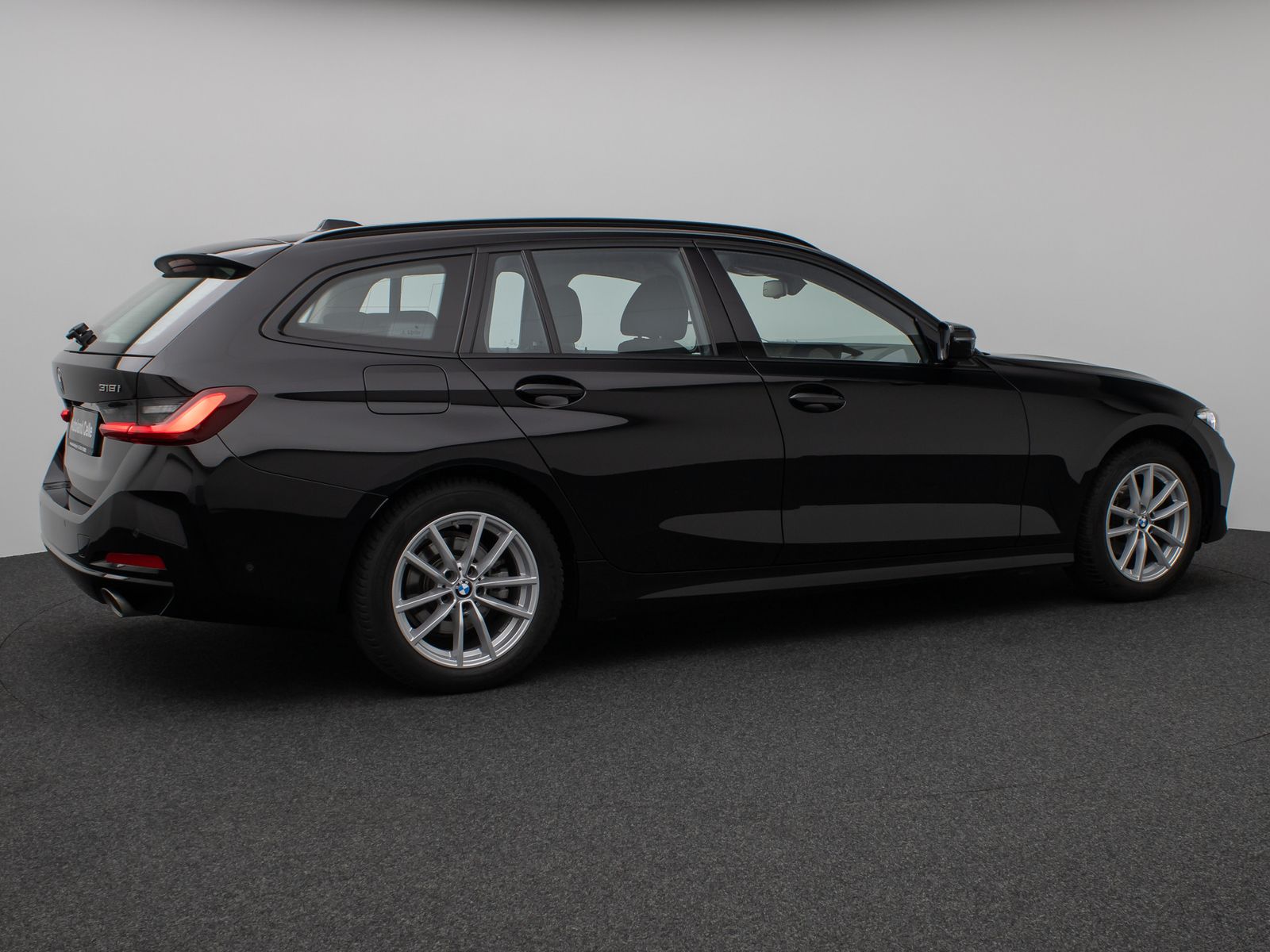 Fahrzeugabbildung BMW 318i Kamera DAB Widscreen Sportlenkrad Alarm