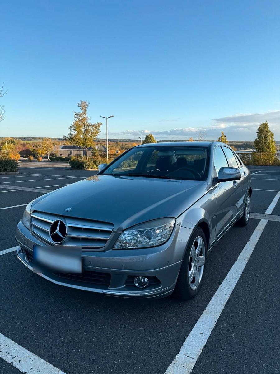 Mercedes-Benz C 180