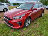Kia Ceed Sportswagon 1.6 CRDI Navi|Winter|Klimaaut.| - rote Kia cee'd Sportswagon