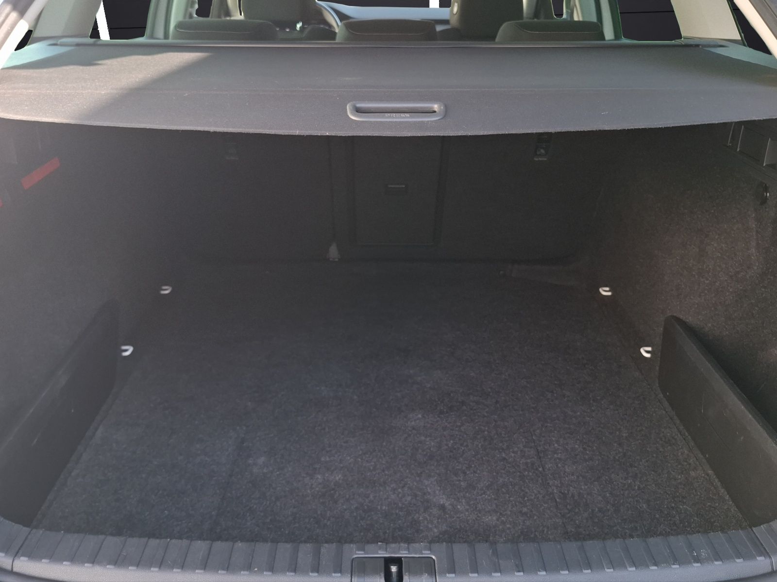 Fahrzeugabbildung SKODA Octavia Combi TDI First-Edition DSG Standhzg. LE