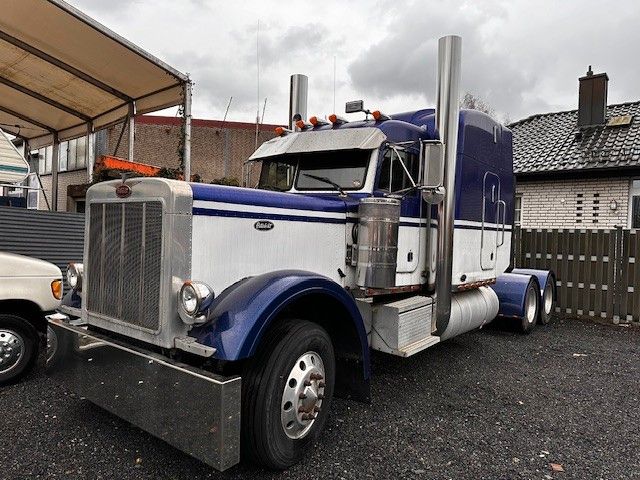 Peterbilt 379