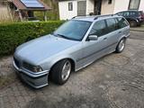 BMW 323i Touring - BMW 323: Kombi, 323i