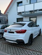 BMW X6 40d M- Paket - BMW 640 SUV