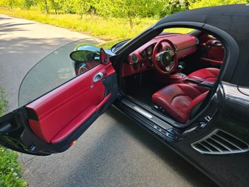 Porsche Boxster - 9
