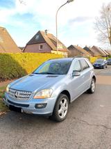 Mercedes-Benz Mercedes Ml 280 - Mercedes-Benz ML 280 mit Diesel-Antrieb