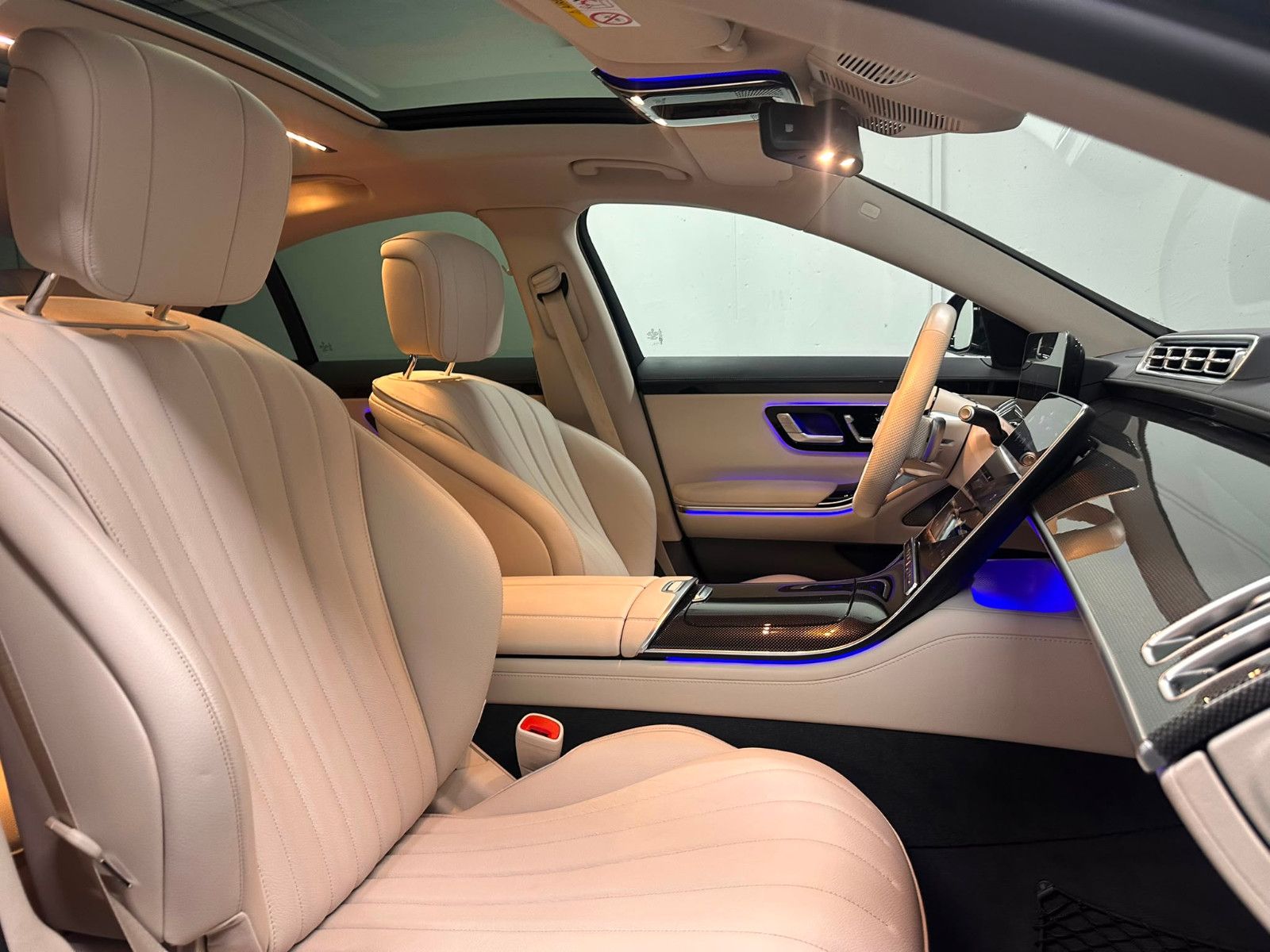 Fahrzeugabbildung Mercedes-Benz S 350 d AMG-LINE *PANO*HEADUP*3D*KEYGO*