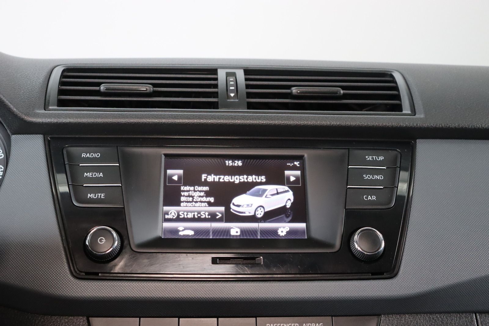 Fahrzeugabbildung SKODA Fabia 1.2 TSI Active Combi 1.Hand