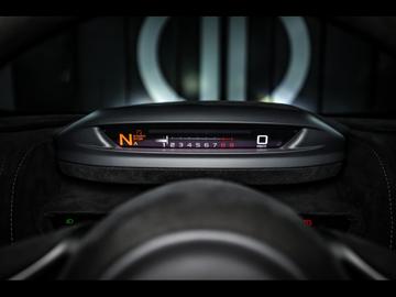 2022 Mclaren 720S — миниатюра 25