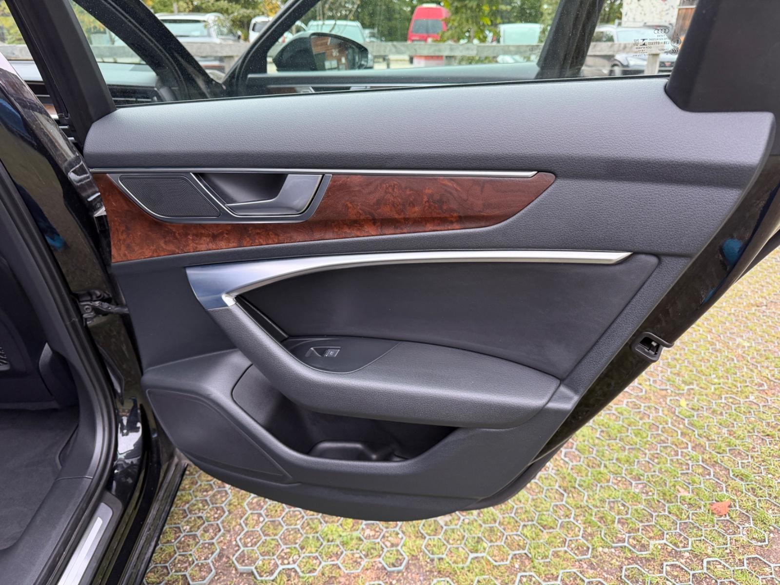 Audi A6 Lim. 50 TDI quattro sport,AHK,PANO,19%