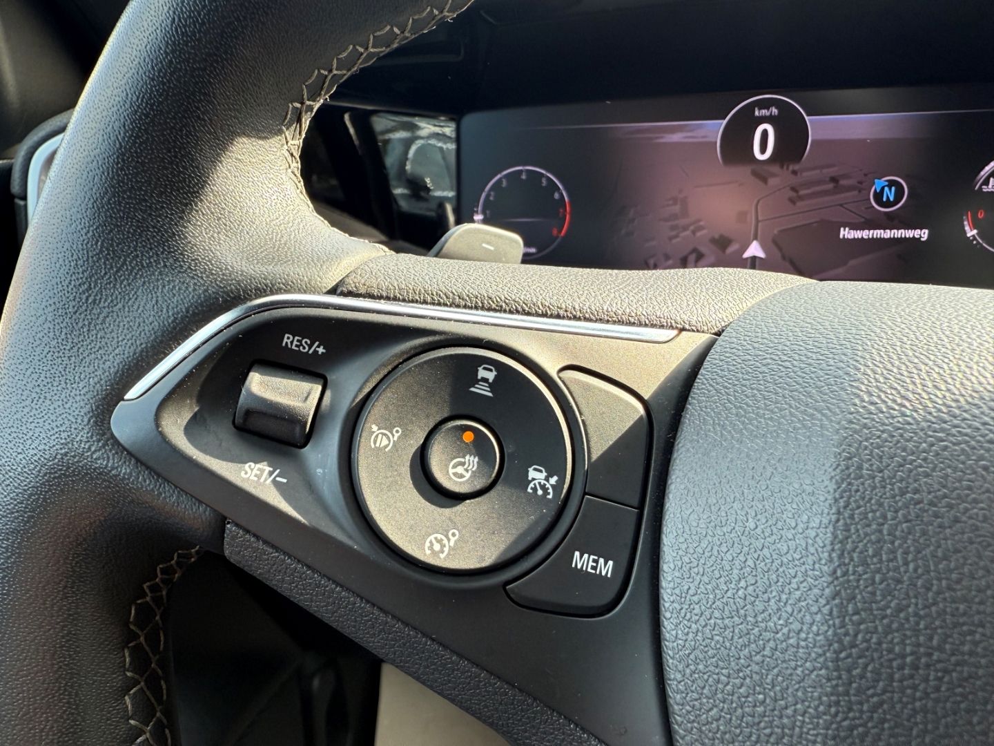 Fahrzeugabbildung Opel Mokka Ultimate 1.2 Turbo Leder+Kamera+Sitzheizun