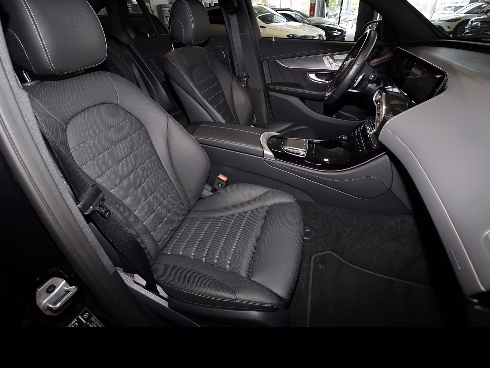 Mercedes-Benz EQC 400 4M AMG AHK+360°+SSD+M-LED+DISTRO+21"