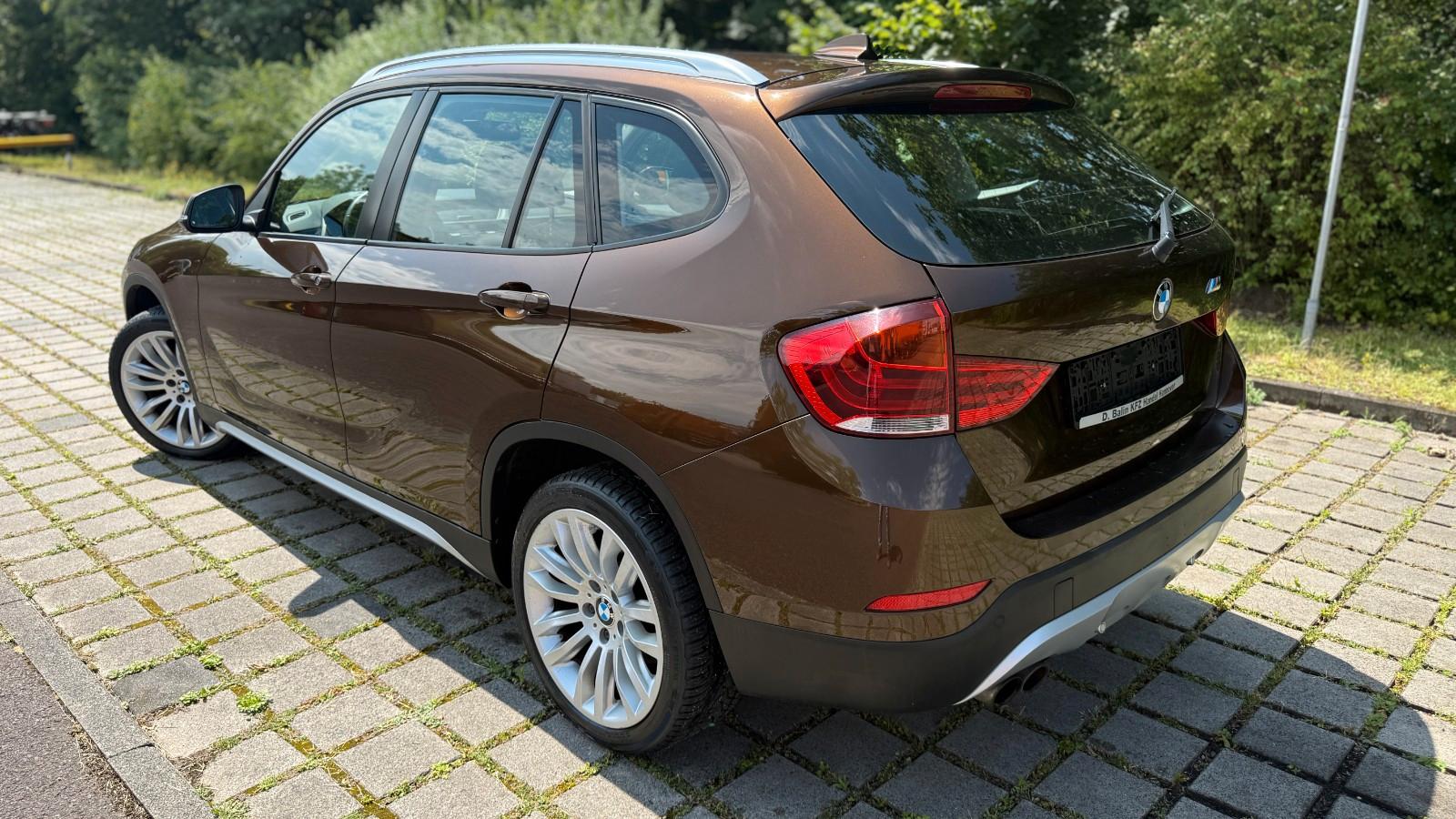 BMW X1 2014 — photo 8