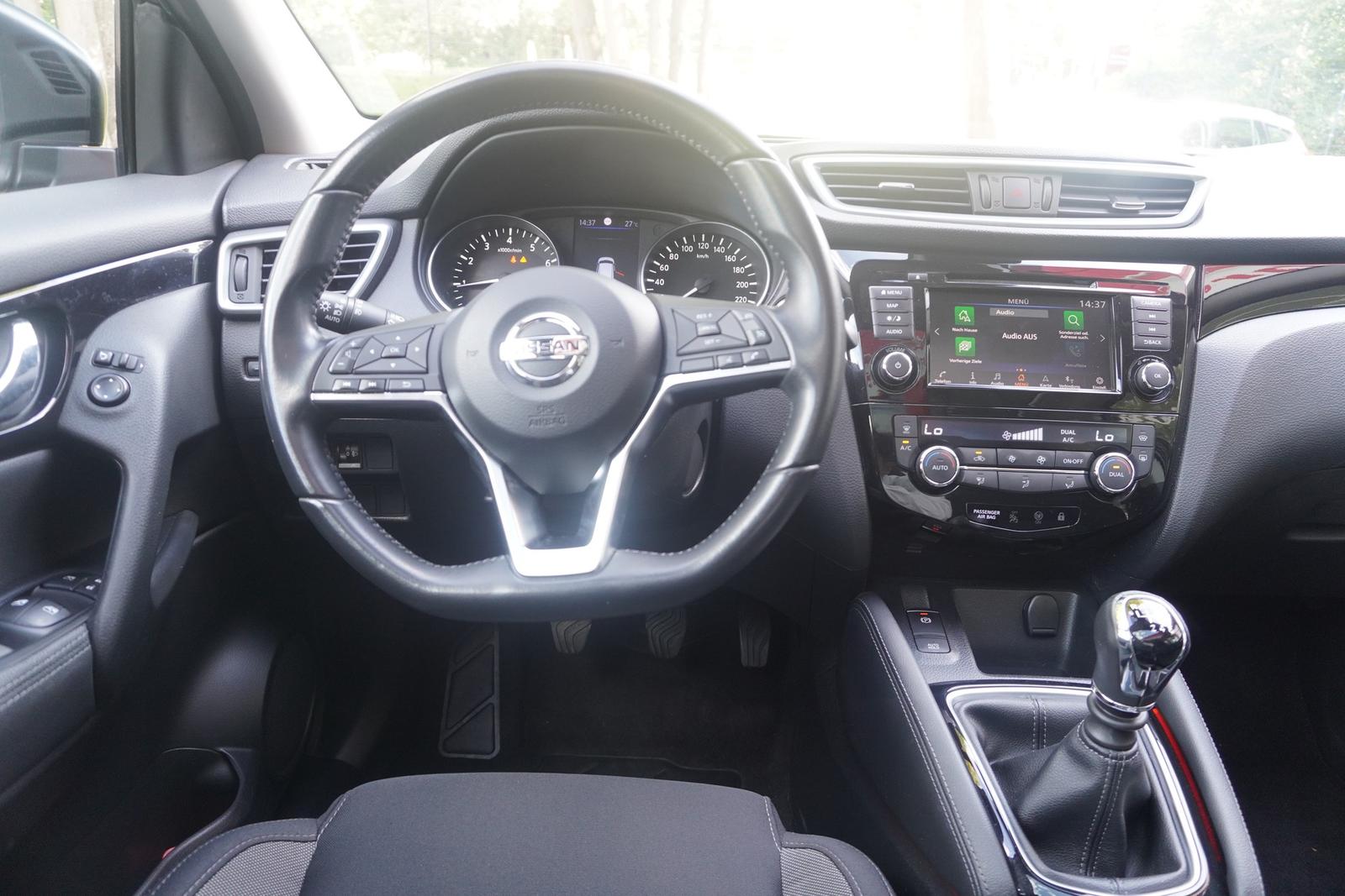 Nissan Qashqai 1.3 Acenta Navi Tempomat 360° Kamera PDC
