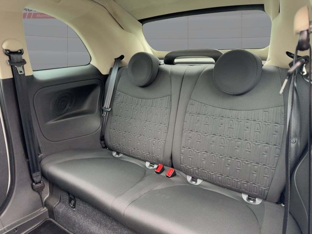 Fahrzeugabbildung Fiat 500 Dolcevita Cabrio