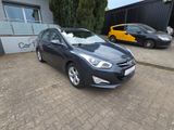 Hyundai i40 cw FIFA World Cup Edition*Kamera*Navi* - Hyundai i40: I40w