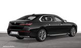 BMW 740d xDrive M SPORTPAKET PRO+SKY LOUNGE+INTEGRAL - BMW 740 in Duisburg