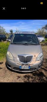 Lancia MUSA 1.4 Argento Ecochic GPL - Lancia MUSA: Limousine