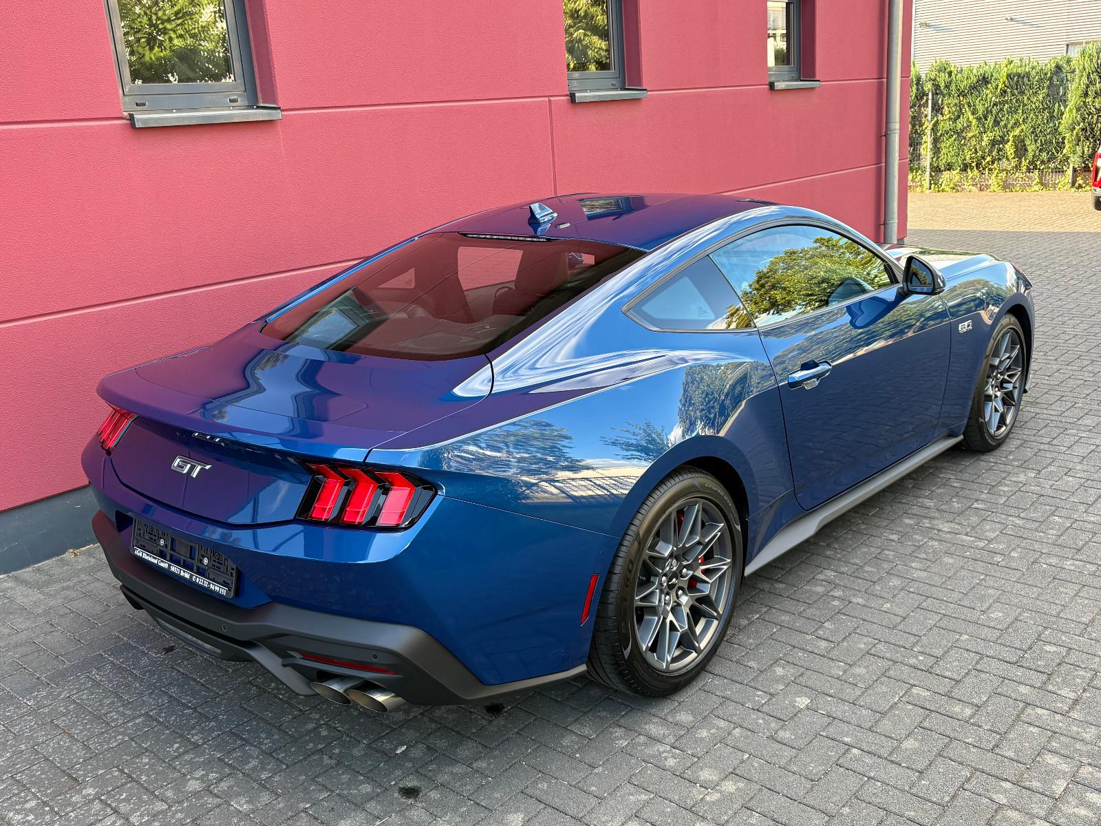 Ford MUSTANG GT 5.0 V8 COUPE NEUES MODELL NUR 3.332KM